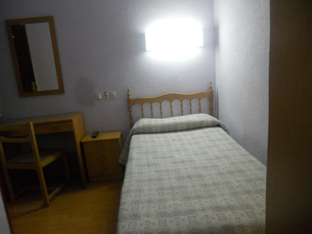 Hostal Olga Madrid Værelse billede